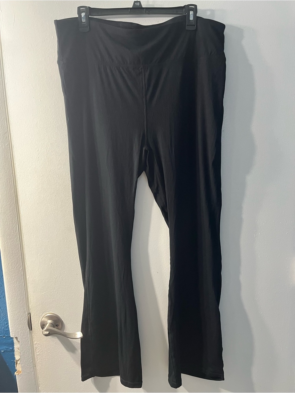 Women's Black Ribbed Stretch High-Waist Leggings